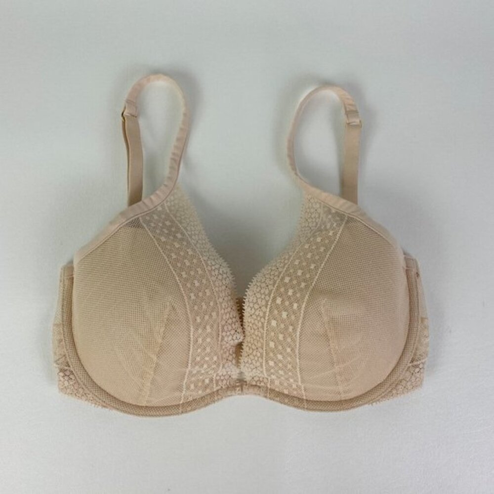 NWOT Victoria's Secret Bra 32DD Incredible Plunge Beige Lace B1788